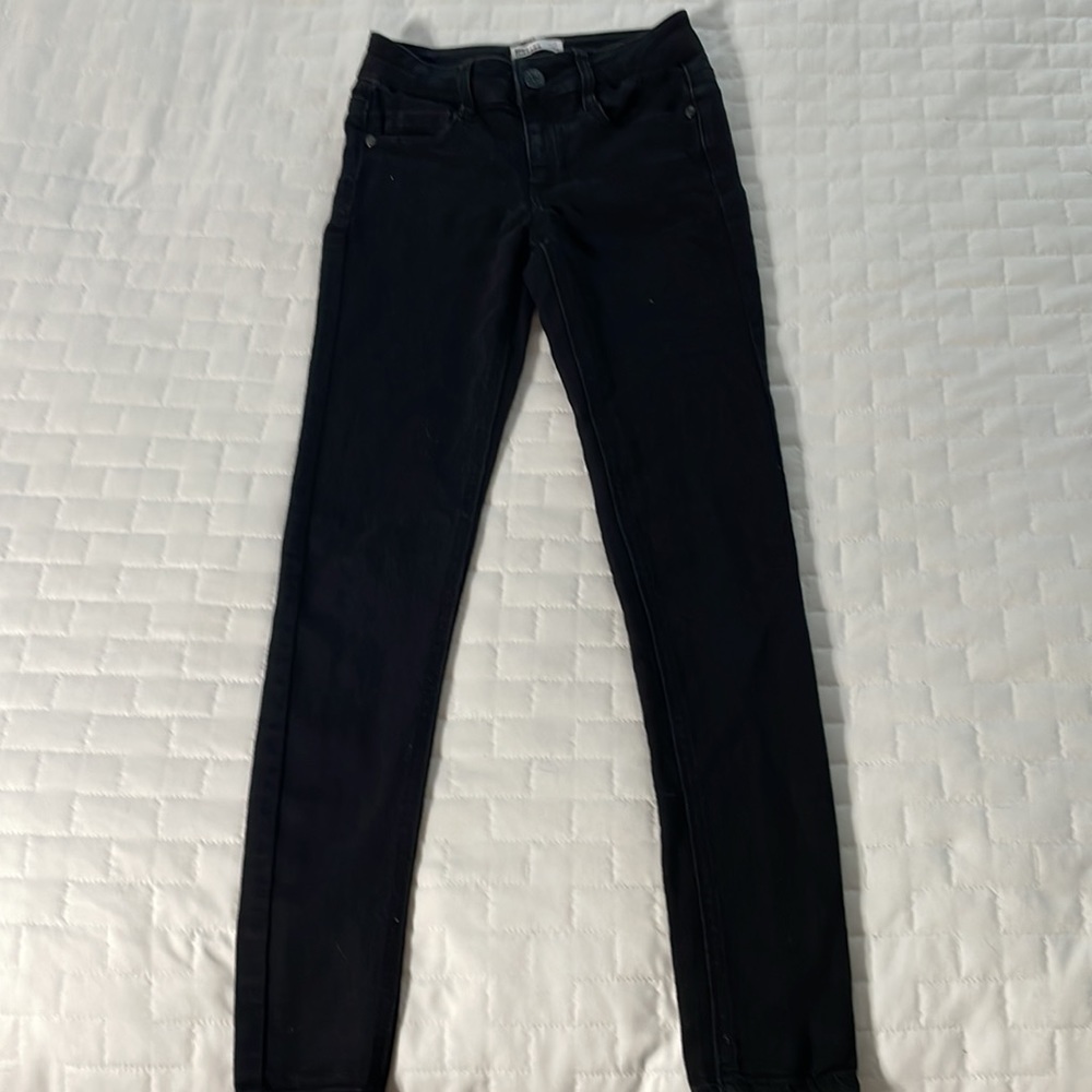 Epic threads, size 7, girl skinny jeans